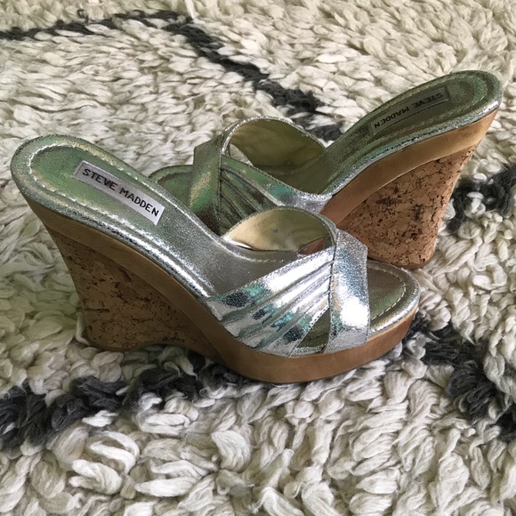 Y2K Steve Madden Silver Metallic Wedges sz 8 - Picture 6 of 7